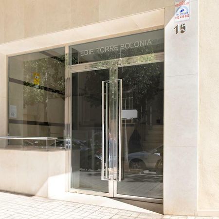 Apartamento Malaga Beach Zewnętrze zdjęcie