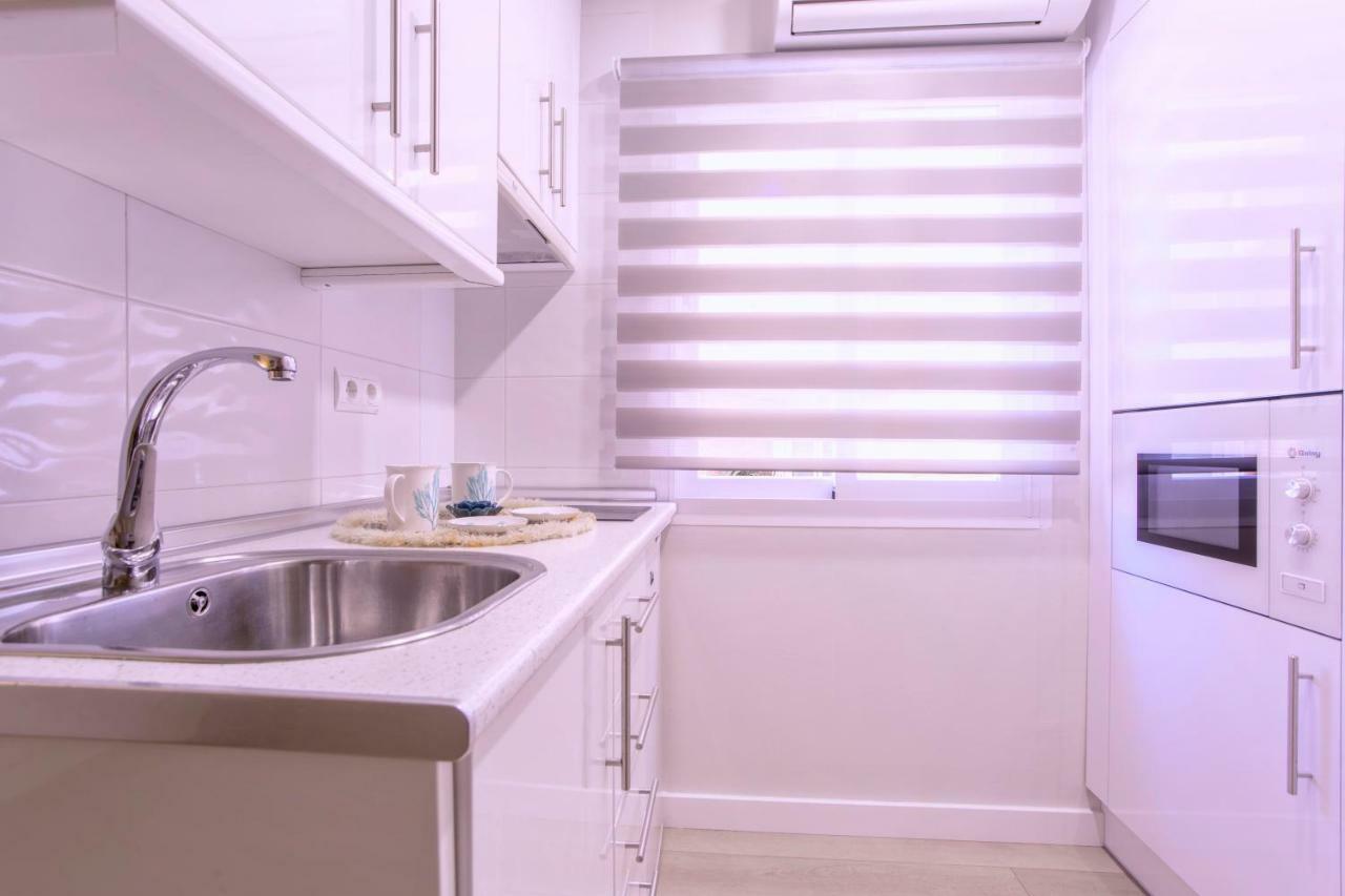 Apartamento Malaga Beach Zewnętrze zdjęcie