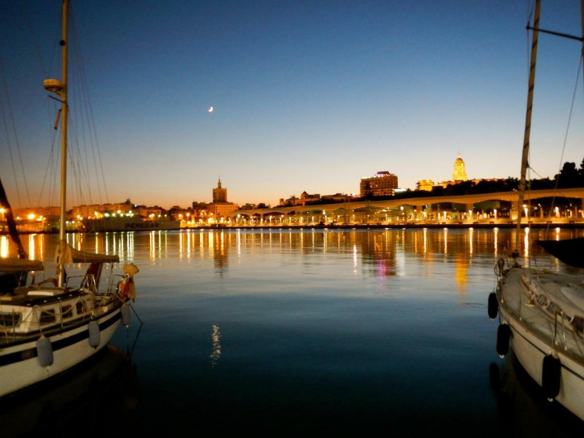 Apartamento Malaga Beach Zewnętrze zdjęcie